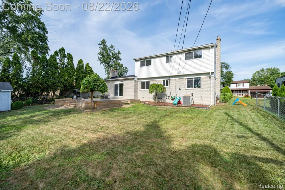 38127 Rockhill Street Clinton Charter Township, MI 48036