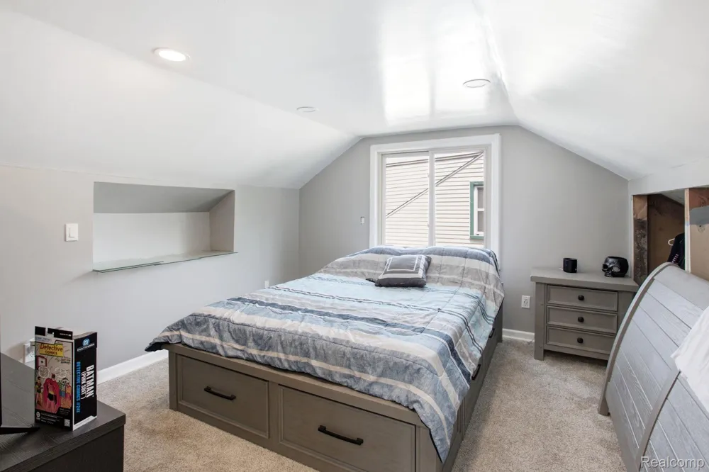 14802 Mulberry Street Southgate City, MI 48195