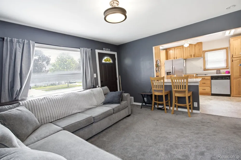 14802 Mulberry Street Southgate City, MI 48195