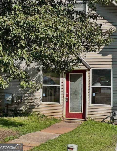 9053 Stoneleigh TRCE