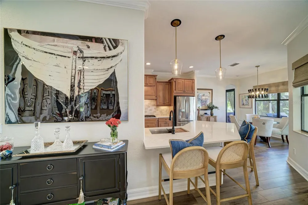 5664 CLOVERLEAF RUN Lakewood Ranch, FL 34211