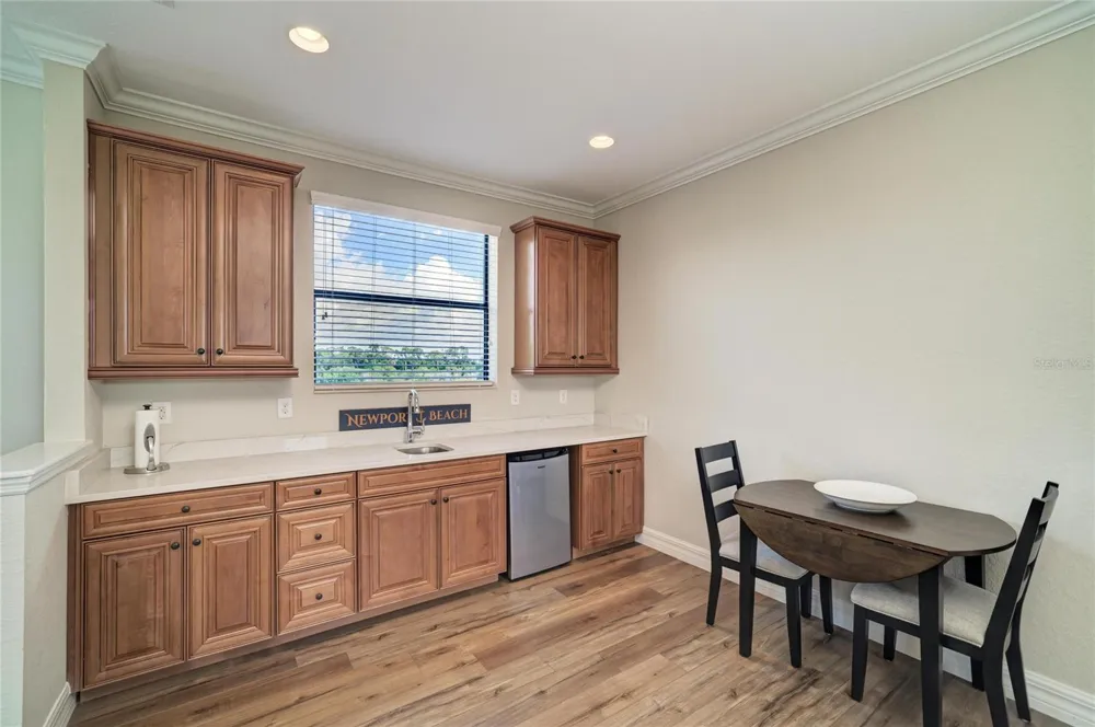 5664 CLOVERLEAF RUN Lakewood Ranch, FL 34211