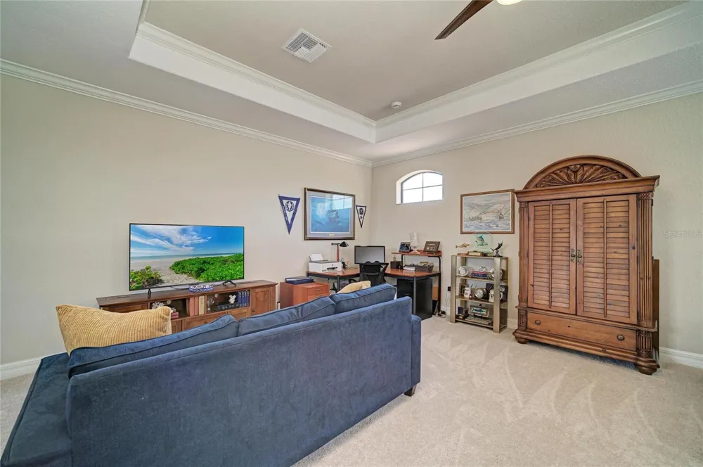 5664 CLOVERLEAF RUN Lakewood Ranch, FL 34211