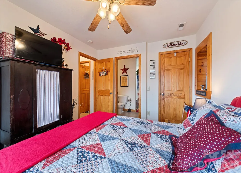 16 Hiawatha Drive Maggie Valley, NC 28751