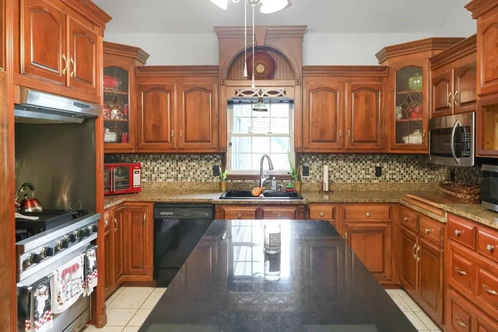 107 Cedar Pond Road Hartwell, GA 30643