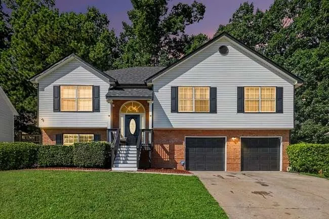 985 Under Ct Sugar Hill, GA 30518
