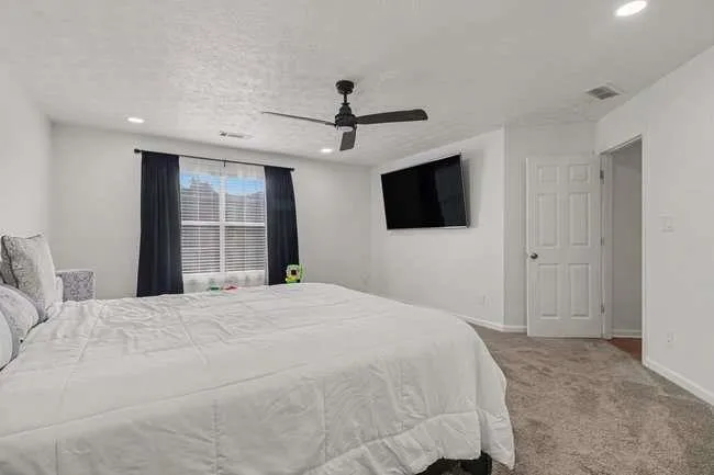 985 Under Ct Sugar Hill, GA 30518