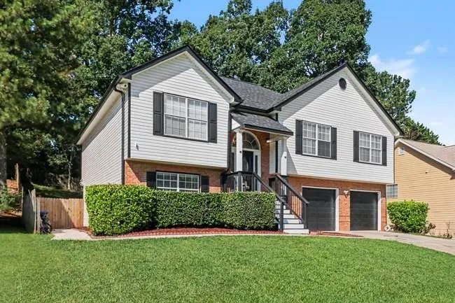 985 Under Ct Sugar Hill, GA 30518