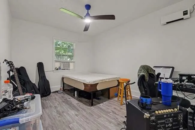 985 Under Ct Sugar Hill, GA 30518