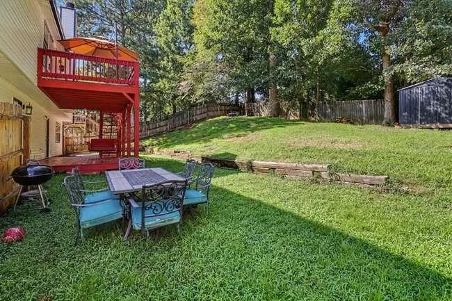 985 Under Ct Sugar Hill, GA 30518