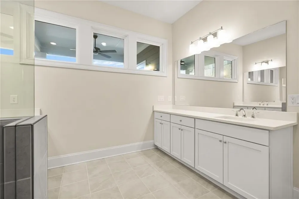 136 Village Green Avenue Woodstock, GA 30189