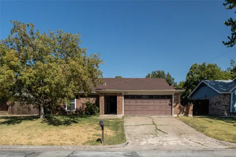 4915 S Prairieview Court