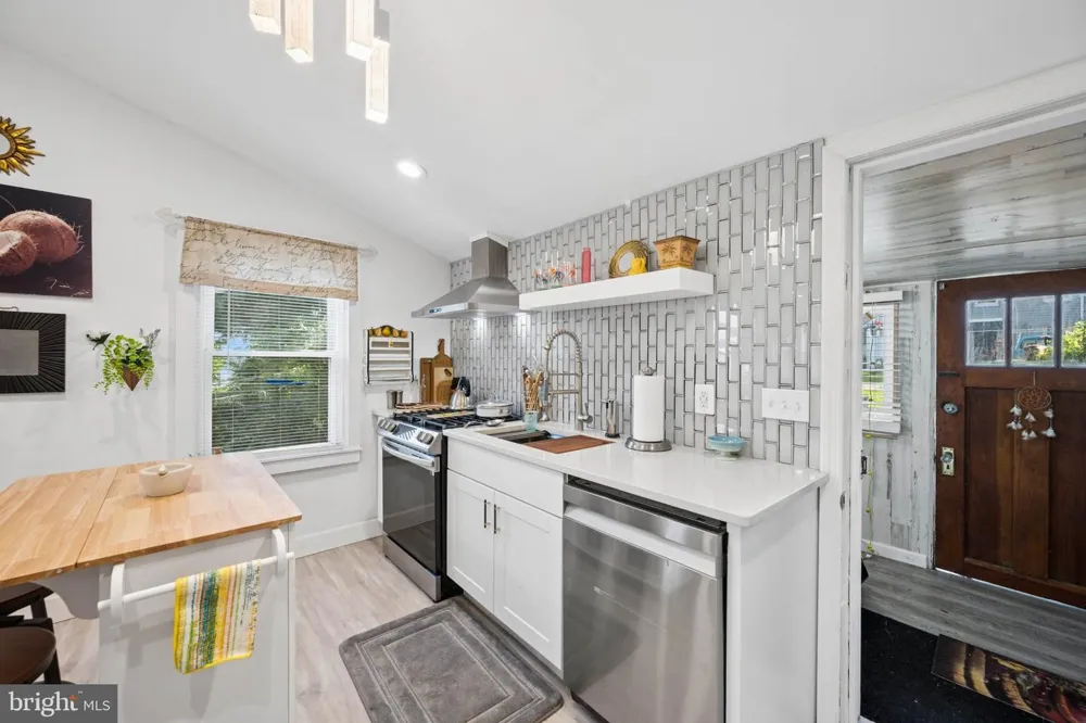 3355 FALLS ROAD Baltimore, MD 21211