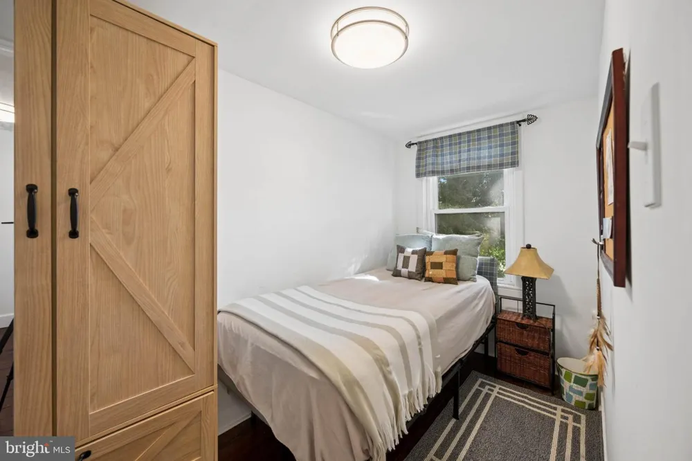 3355 FALLS ROAD Baltimore, MD 21211