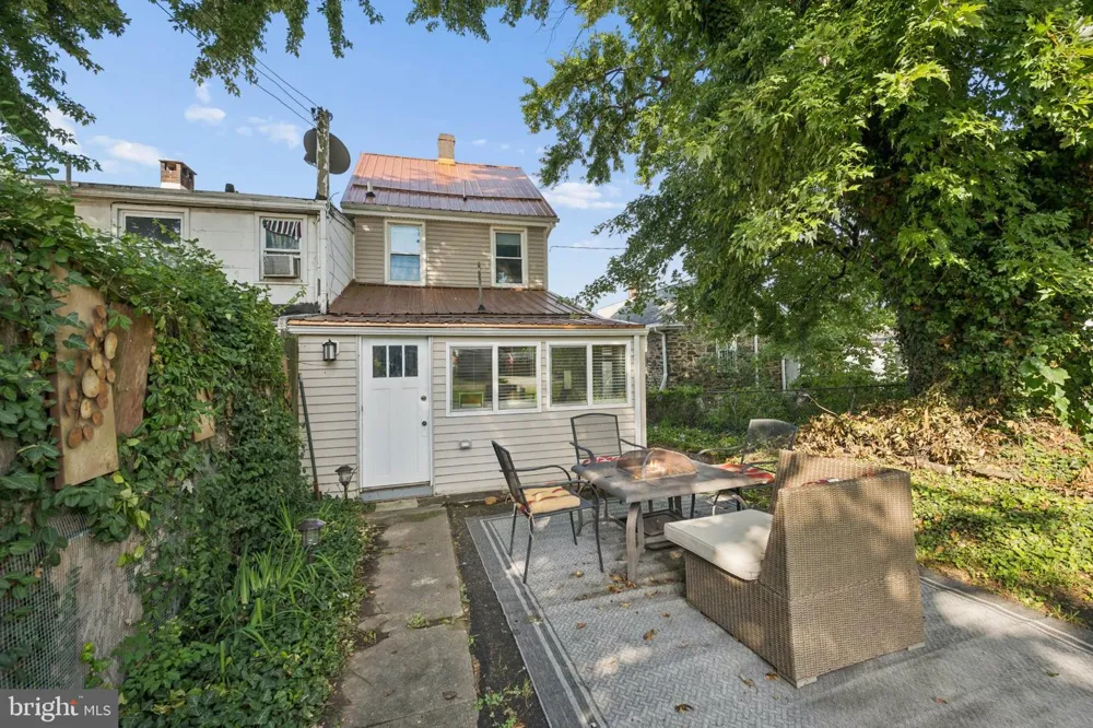 3355 FALLS ROAD Baltimore, MD 21211
