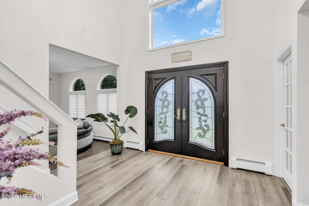 14 Black Walnut Way Marlboro, NJ 07746