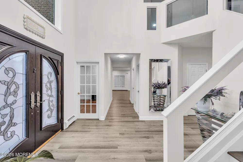 14 Black Walnut Way Marlboro, NJ 07746