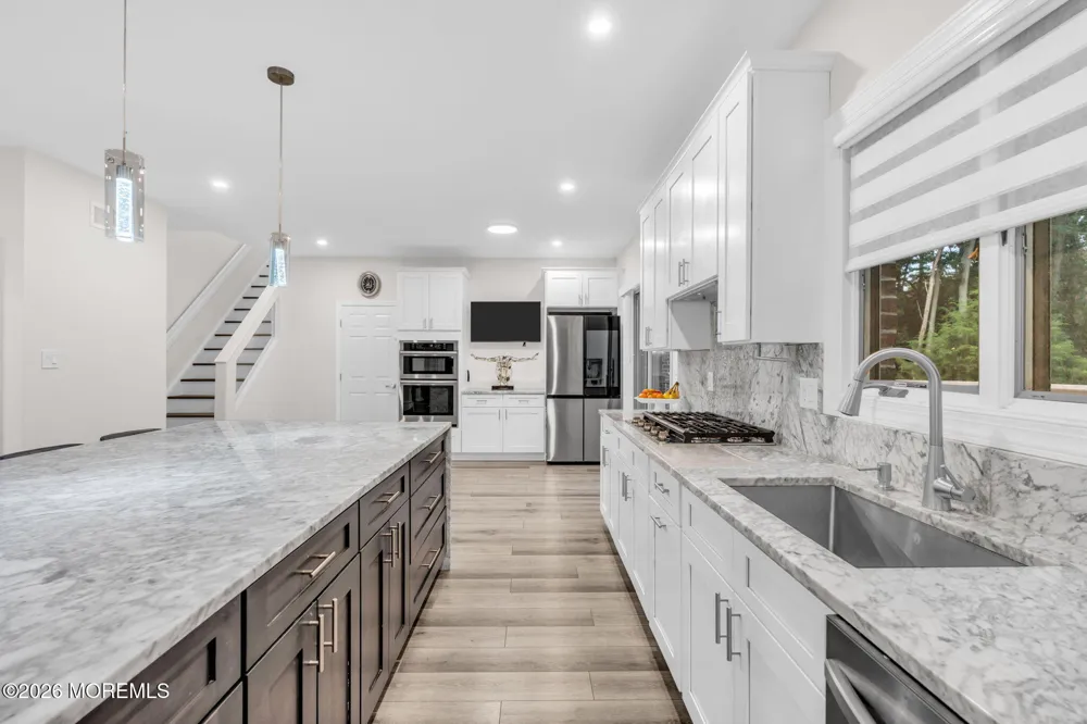 14 Black Walnut Way Marlboro, NJ 07746