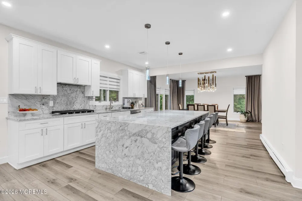 14 Black Walnut Way Marlboro, NJ 07746