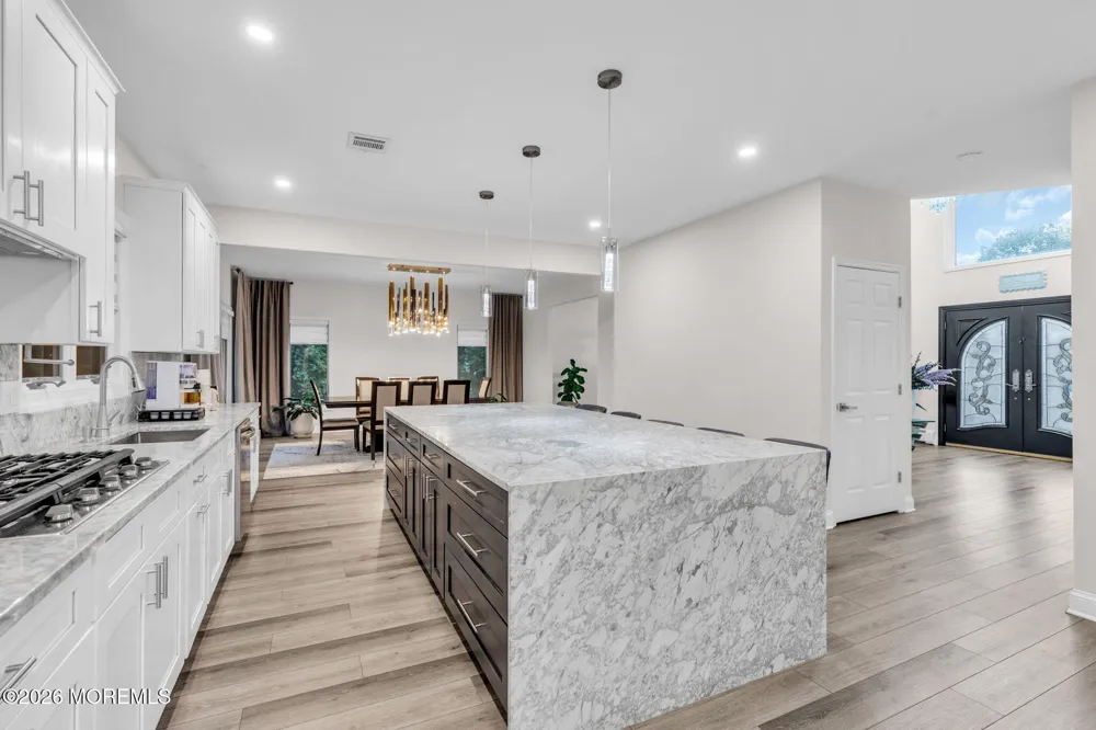 14 Black Walnut Way Marlboro, NJ 07746
