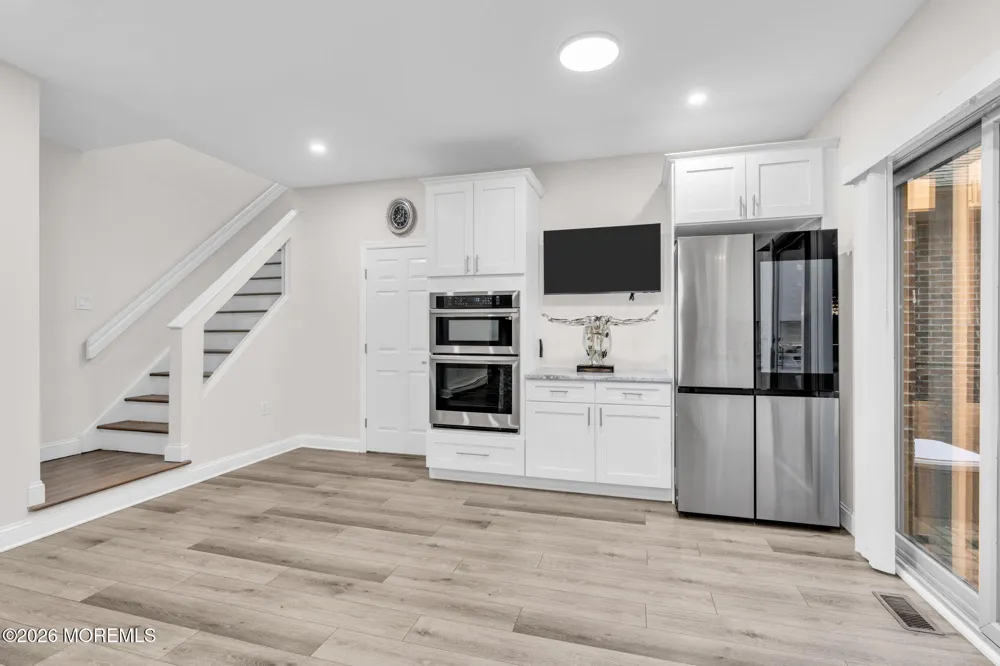 14 Black Walnut Way Marlboro, NJ 07746