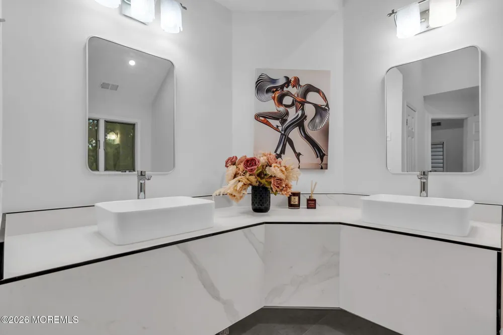 14 Black Walnut Way Marlboro, NJ 07746