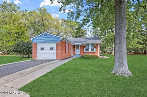5 Revere Court