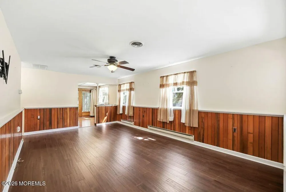 5 Revere Court Whiting, NJ 08759