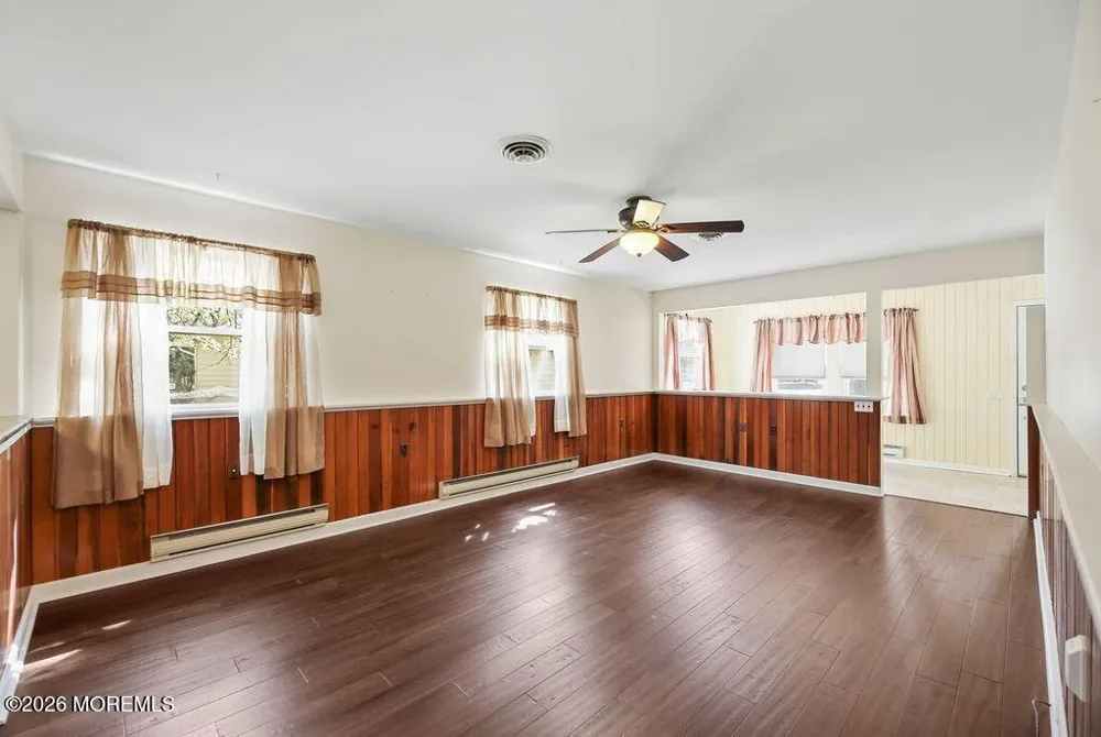 5 Revere Court Whiting, NJ 08759