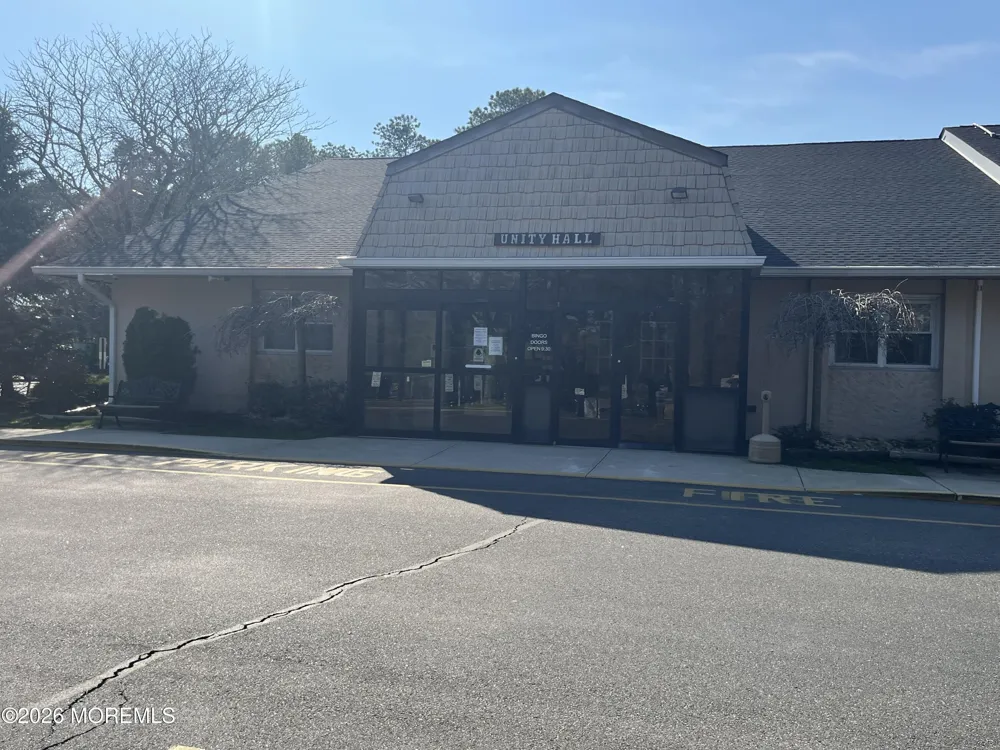 5 Revere Court Whiting, NJ 08759