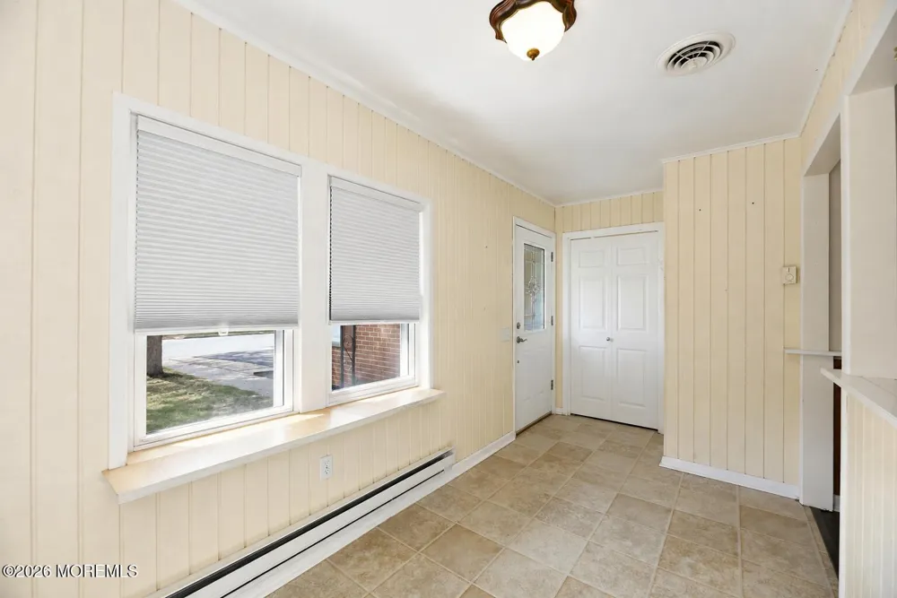 5 Revere Court Whiting, NJ 08759