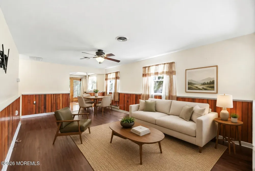 5 Revere Court Whiting, NJ 08759