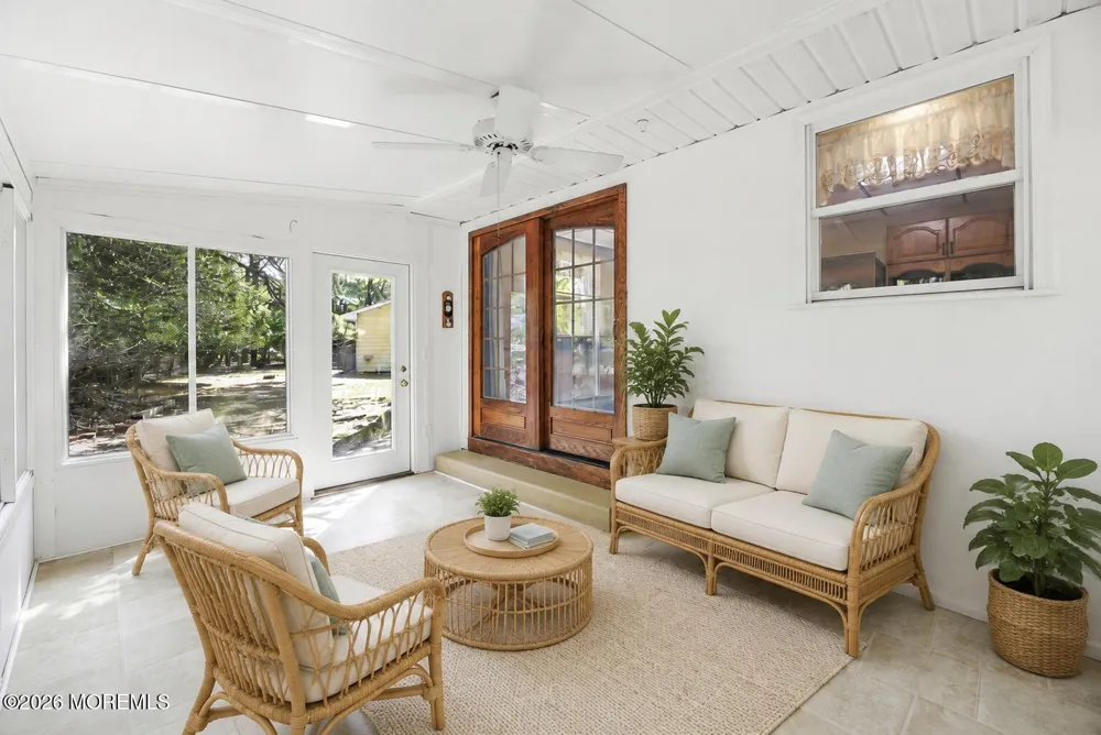 5 Revere Court Whiting, NJ 08759