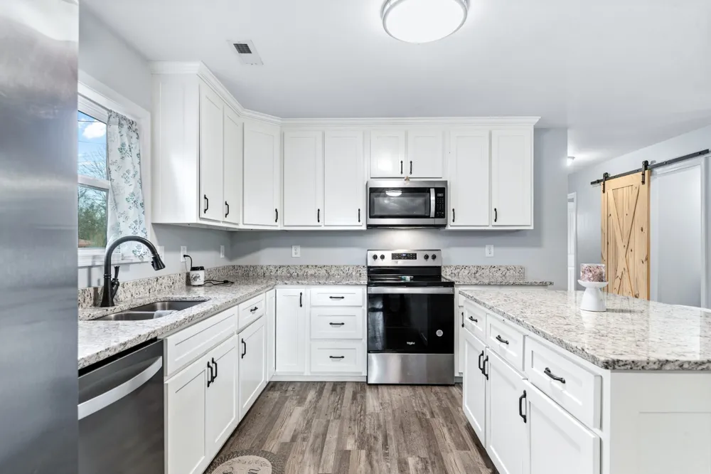 234 N Walnut St Hohenwald, TN 38462