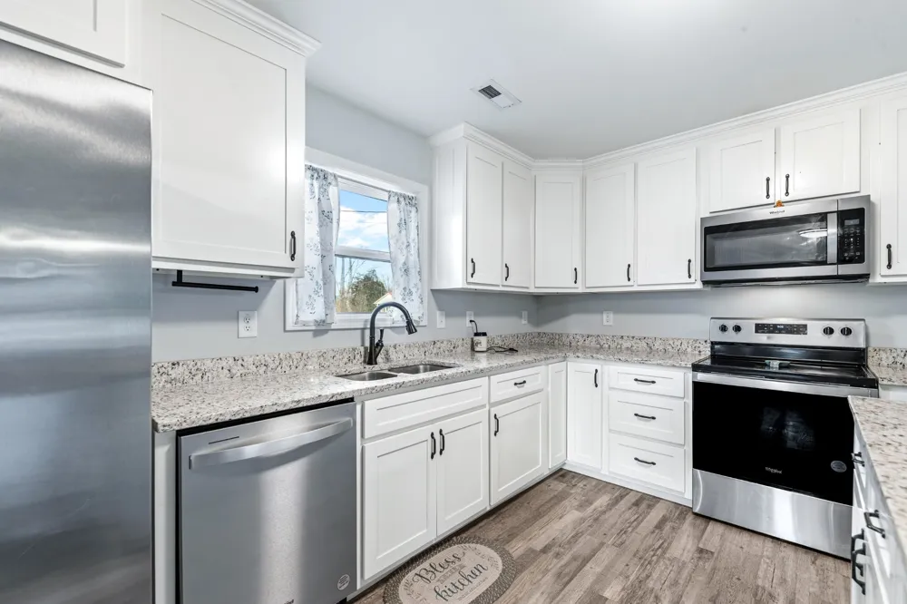 234 N Walnut St Hohenwald, TN 38462