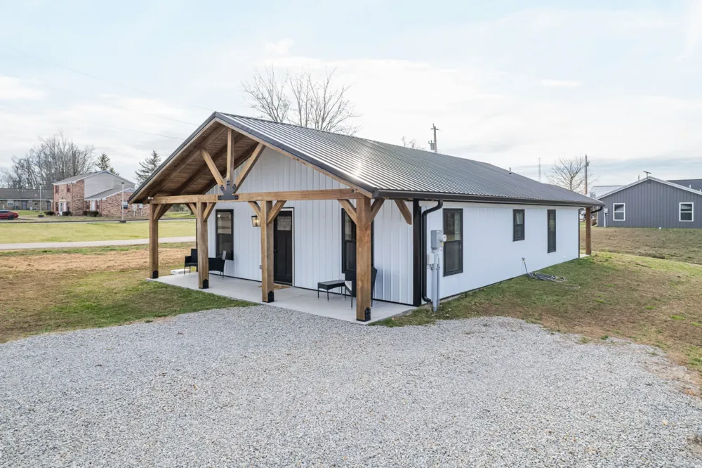 234 N Walnut St Hohenwald, TN 38462