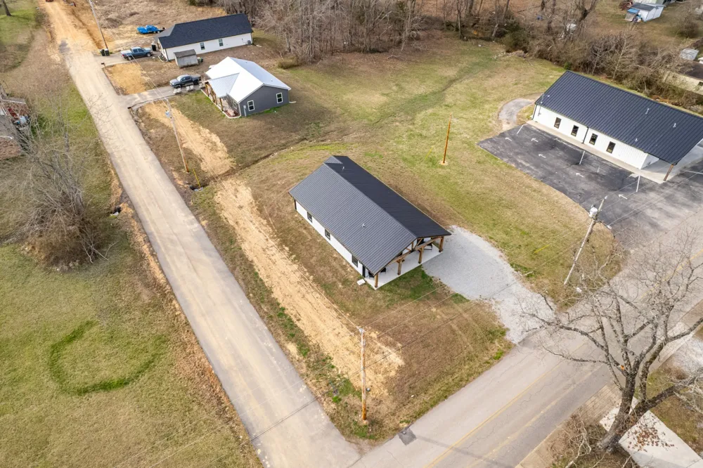 234 N Walnut St Hohenwald, TN 38462