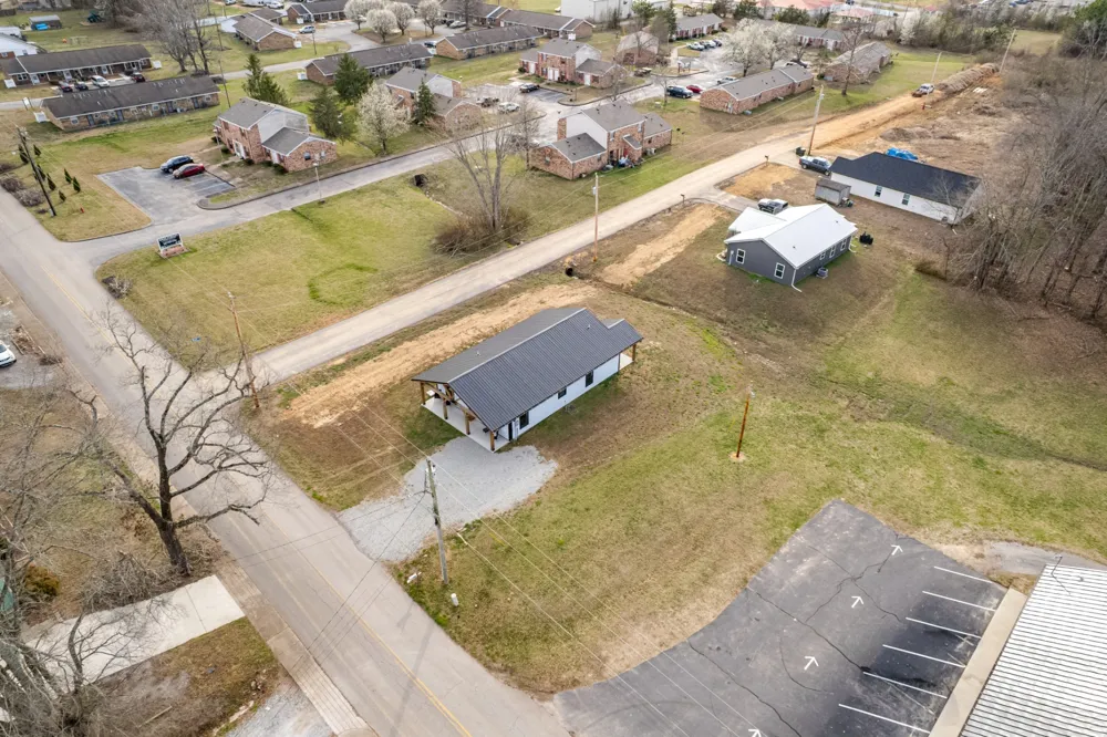 234 N Walnut St Hohenwald, TN 38462