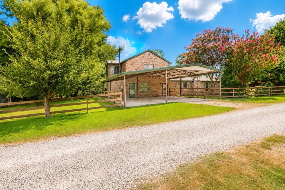 150 Private Road 4656 Boyd, TX 76023