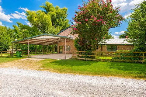 150 Private Road 4656