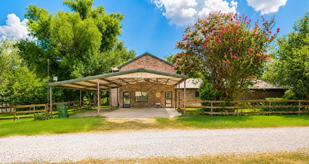 150 Private Road 4656 Boyd, TX 76023