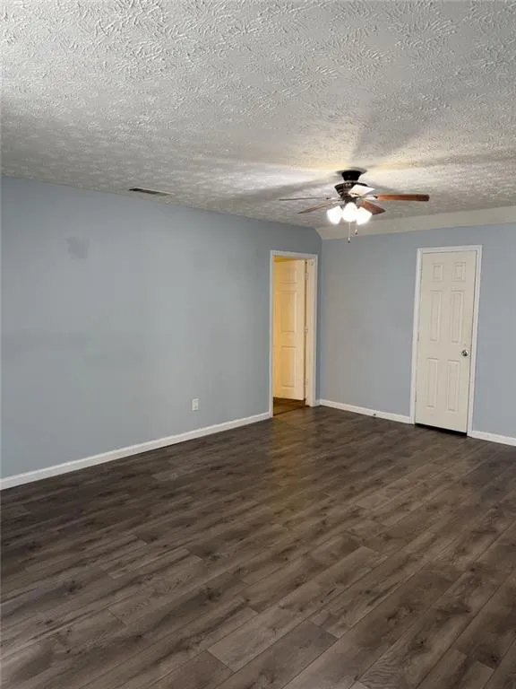 1986 Hewell Road NW Dewy Rose, GA 30634