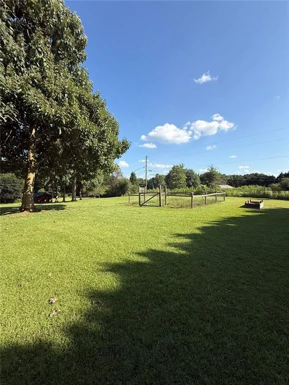 1986 Hewell Road NW Dewy Rose, GA 30634