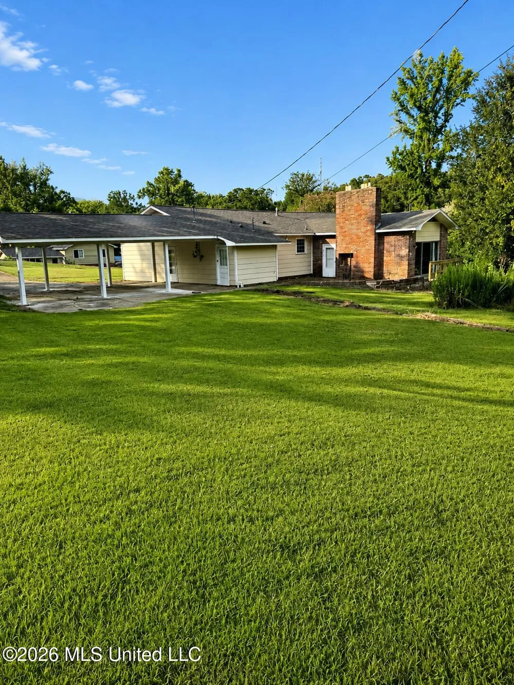 1612 Moonmist Drive Yazoo City, MS 39194