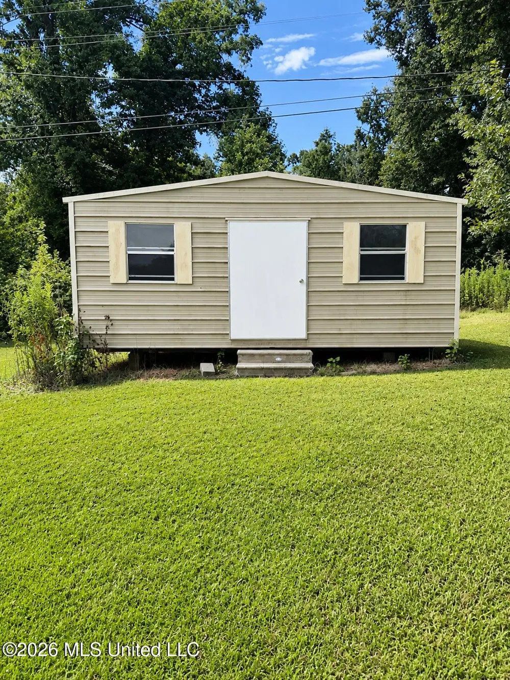 1612 Moonmist Drive Yazoo City, MS 39194