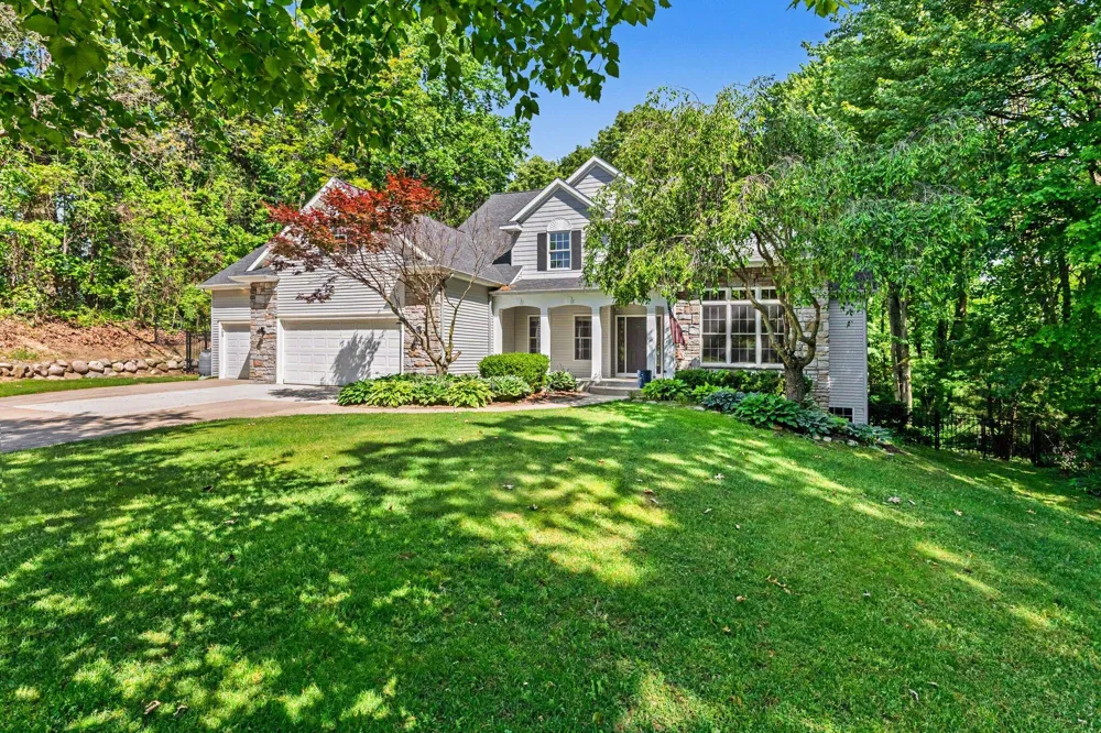 6390 Shugarbush Trail Kalamazoo, MI 49009