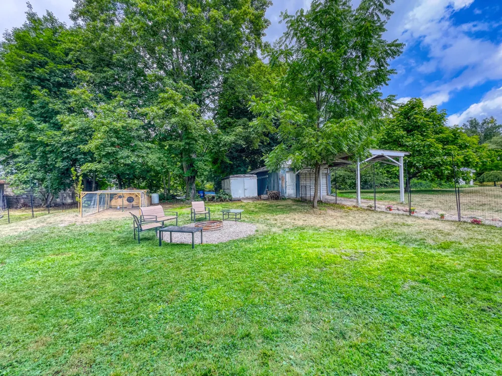 10724 Cutler Street Chippewa Lake, MI 49320