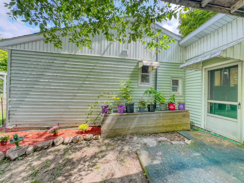 10724 Cutler Street Chippewa Lake, MI 49320
