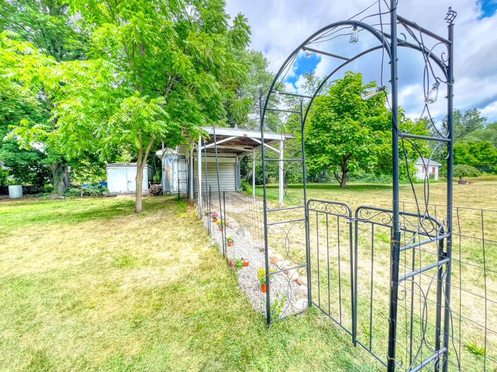 10724 Cutler Street Chippewa Lake, MI 49320