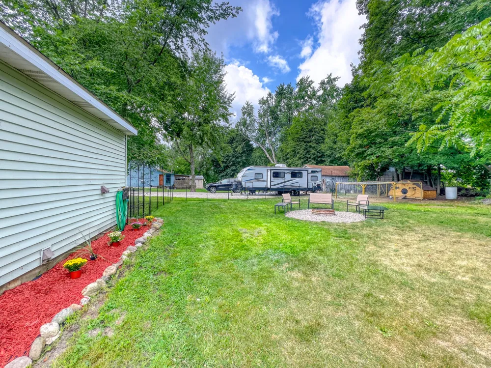 10724 Cutler Street Chippewa Lake, MI 49320